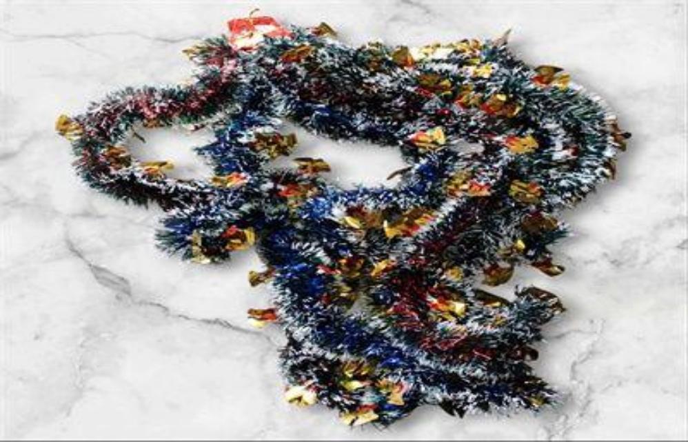 GUIRNALDA VERDE C/CAMPANA 9CM