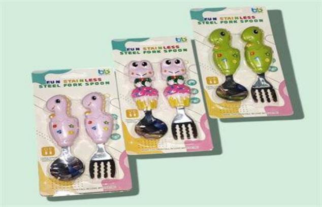 CUCHARRA+TENEDOR RANA DINOSAURIO 8804-4