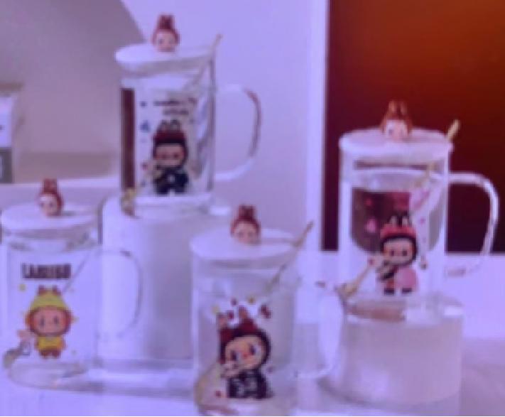 JARRA VIDRIO LABUBU AP9544