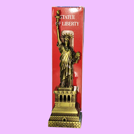 ADORNO LIBERTAD 18CM