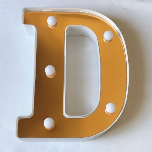 LAMPARA NUMERO LETRA DORADO 0-9 A-Z 16CM