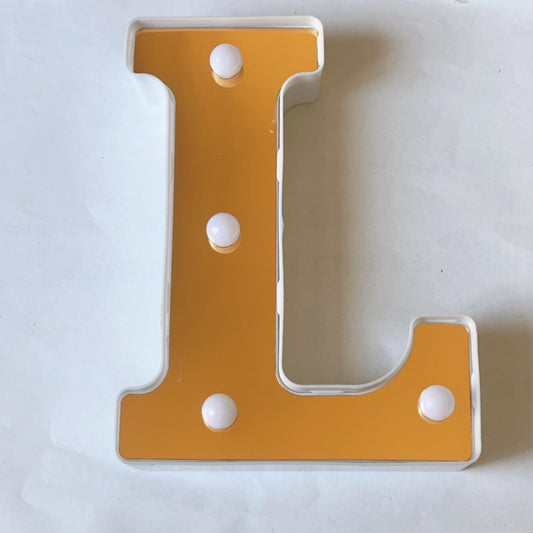 LAMPARA NUMERO LETRA DORADO 0-9 A-Z 16CM