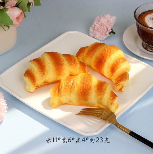 SQUISH PAN CROISSANT