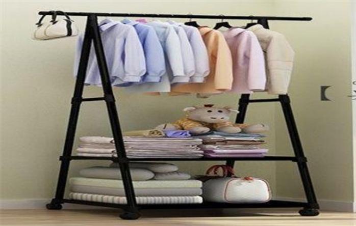 ESTANTE PARA ROPA TRIANGULO 777